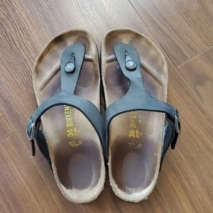 Birkenstock Gizeh sandals
